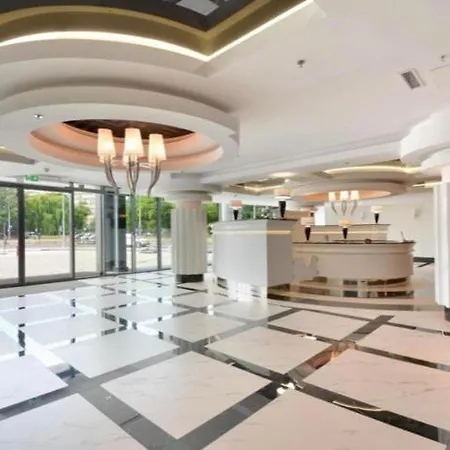 Hanza Tower Baobab Pool Jacussi Sauna شقة